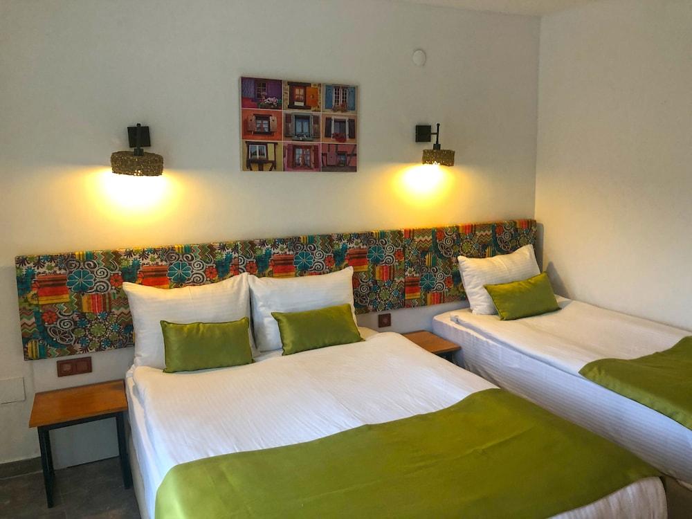 Butikhan Hotel Gündoğan Esterno foto
